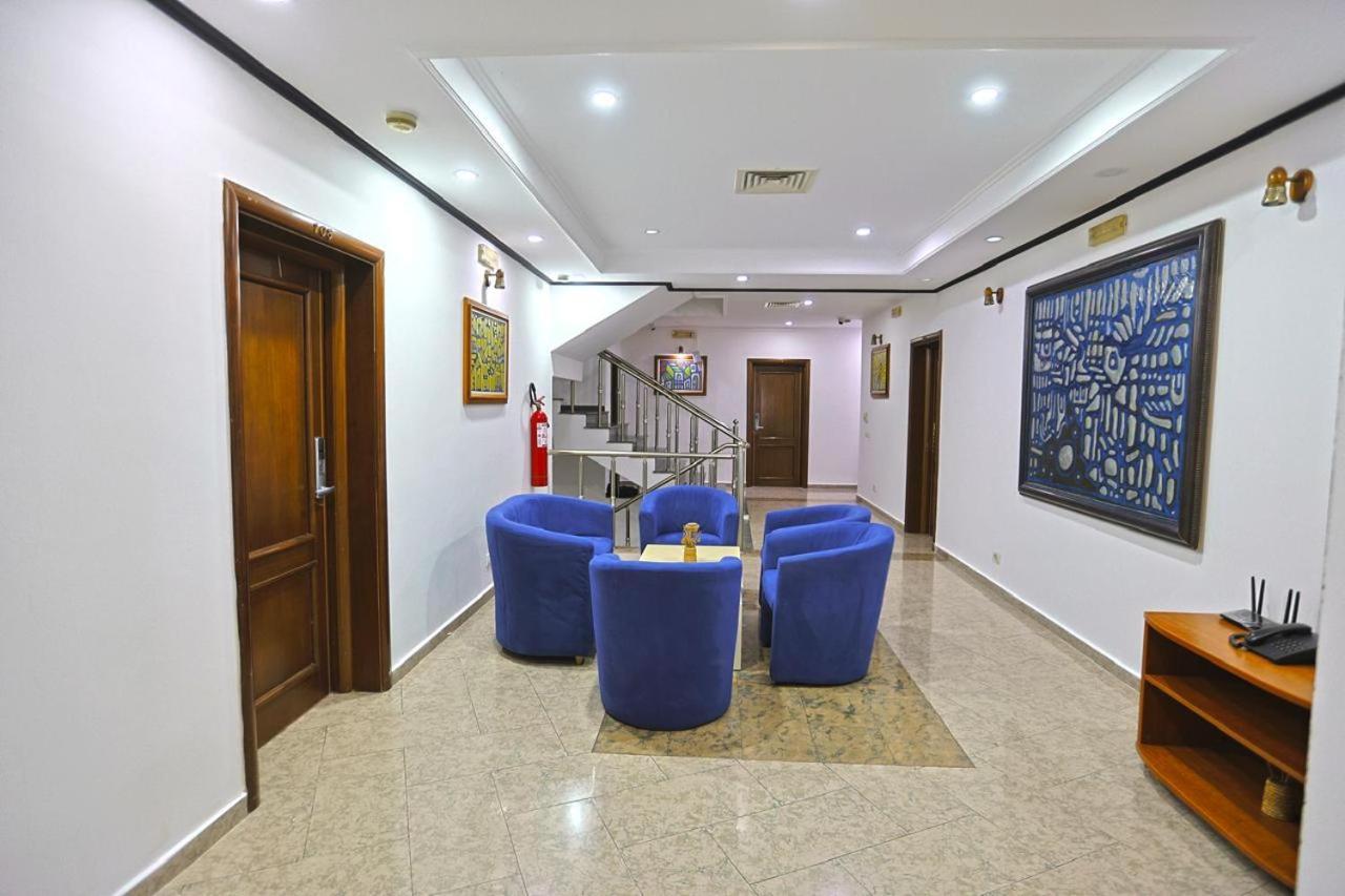 Kastrati Hotel 4*